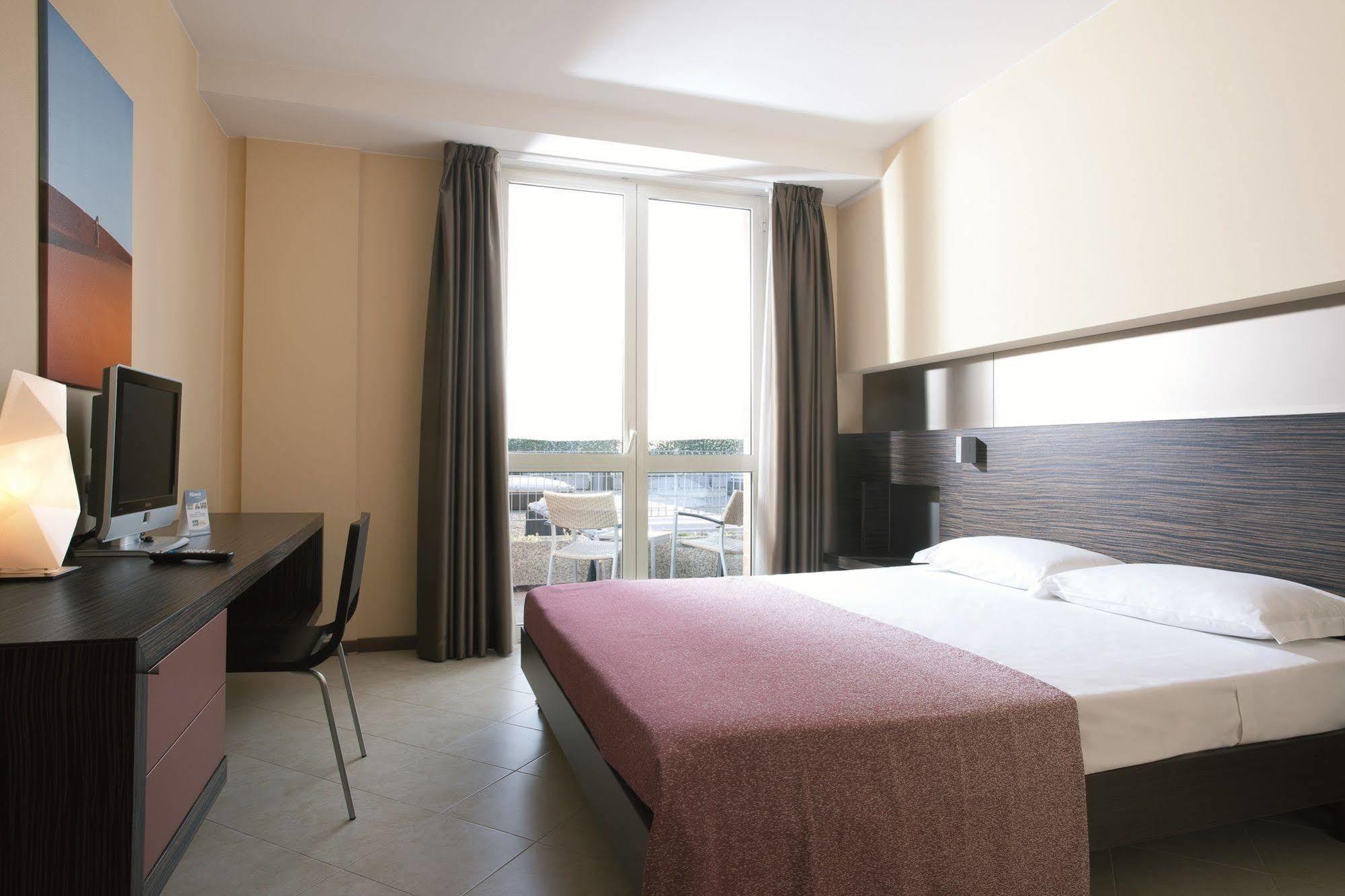 Hotel Rosso Frizzante Sorbara Exteriér fotografie